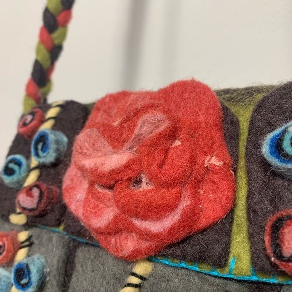 Rising Tide Felted Wool Floral Purse Red Rose green and blue accents shoulder - Picture 6 of 12